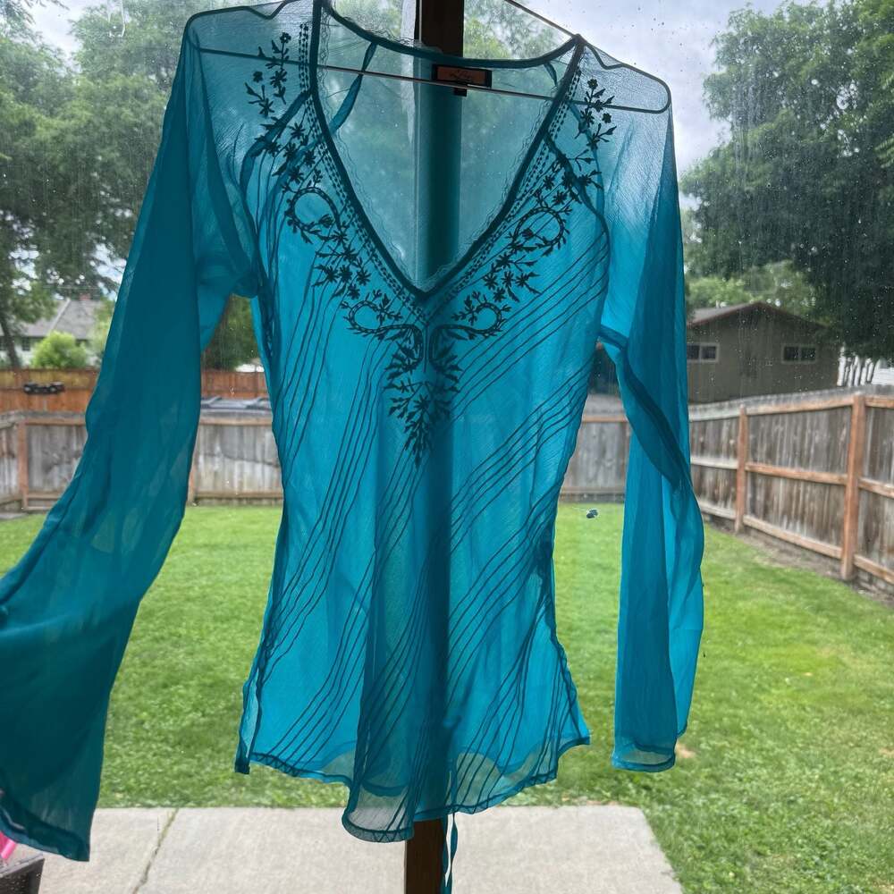 Vintage Y2K Turquoise Sheer Embroidered Bell Sleeve Tunic Top - Picture 12 of 12